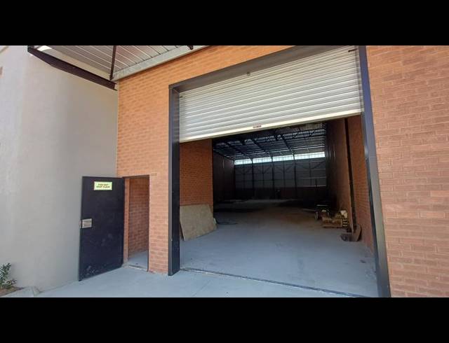 INDUSTRIAL PROPERTY TO RENT IN KOSMOSDAL